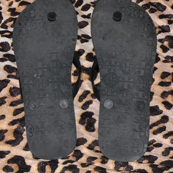 Tory Burch Flip Flop - Picture 3 of 3